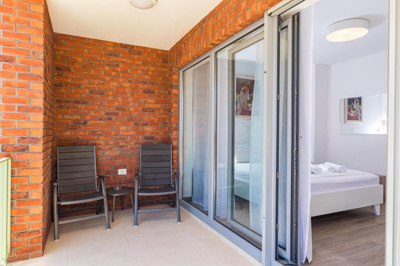 Apartments Anna Liznjan Ngoại thất bức ảnh