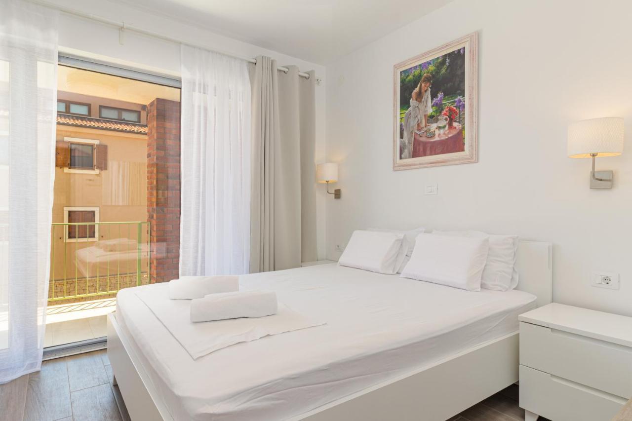 Apartments Anna Liznjan Ngoại thất bức ảnh
