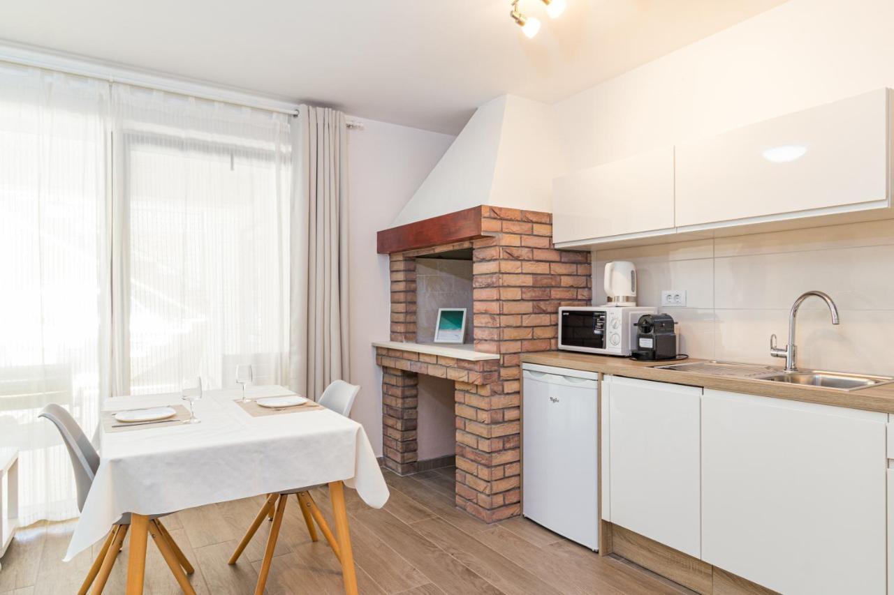 Apartments Anna Liznjan Ngoại thất bức ảnh